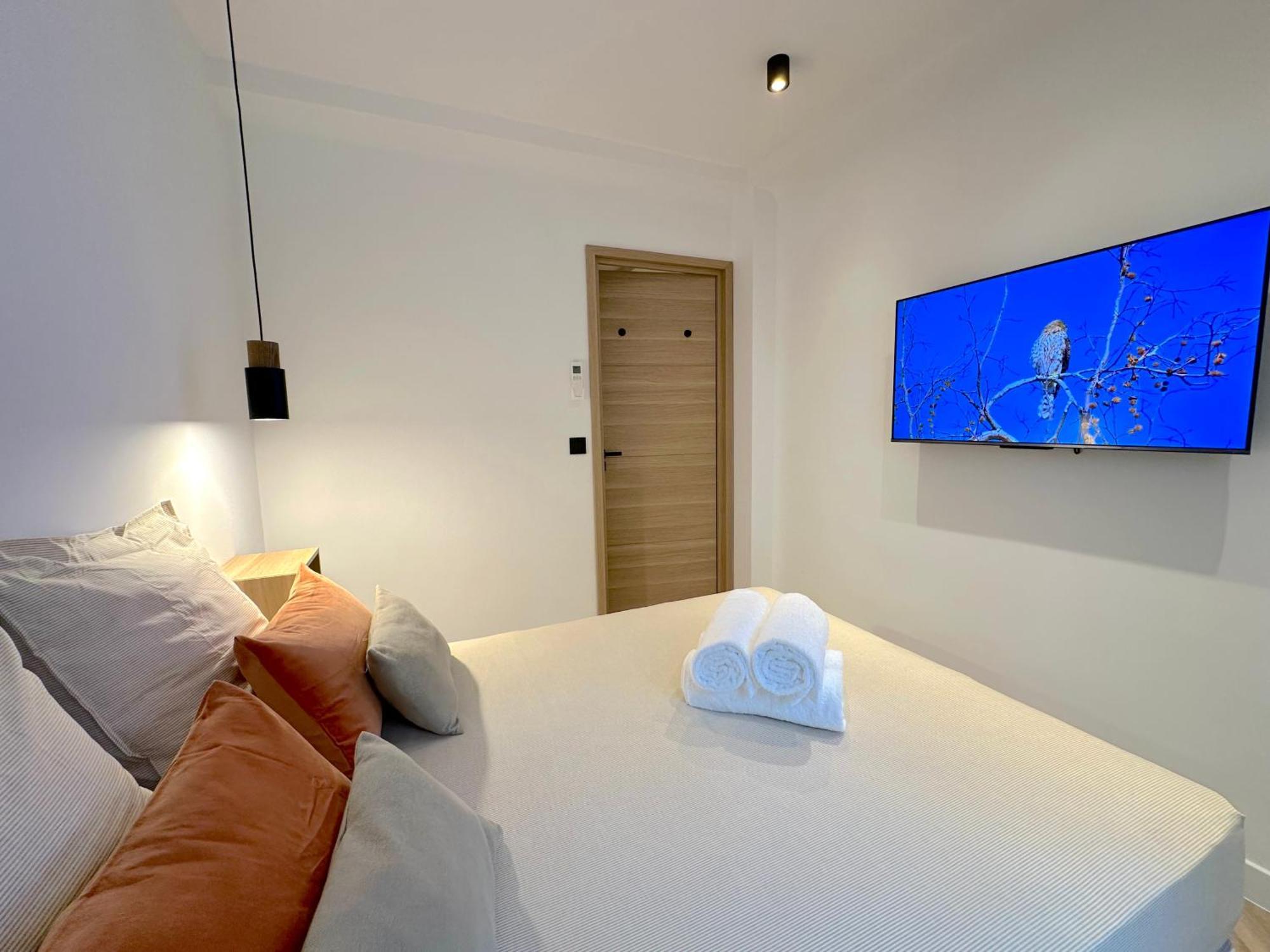 Monaco # Menton - 6 Persons - 2 Bedrooms - Full Renovated - Private Parking - Hypercenter - Clim - Beach And Sun Ngoại thất bức ảnh